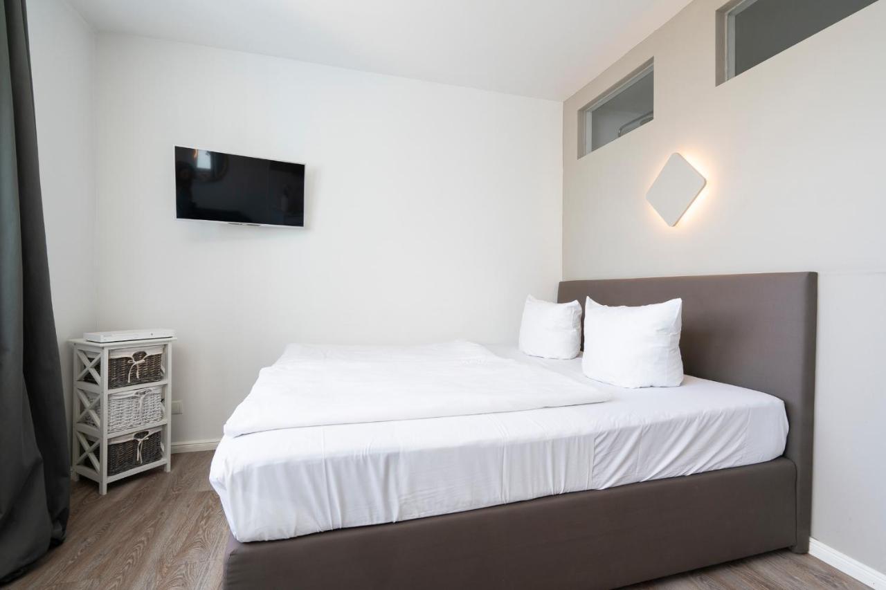 Ferienwohnung Capolino Suite - A62828 샬베우츠 외부 사진
